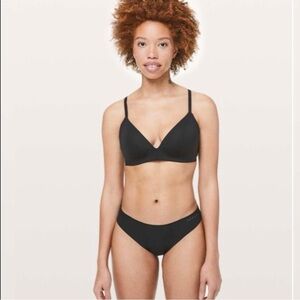 NWOT Lululemon Athletica Take Shape Black Bra 34C